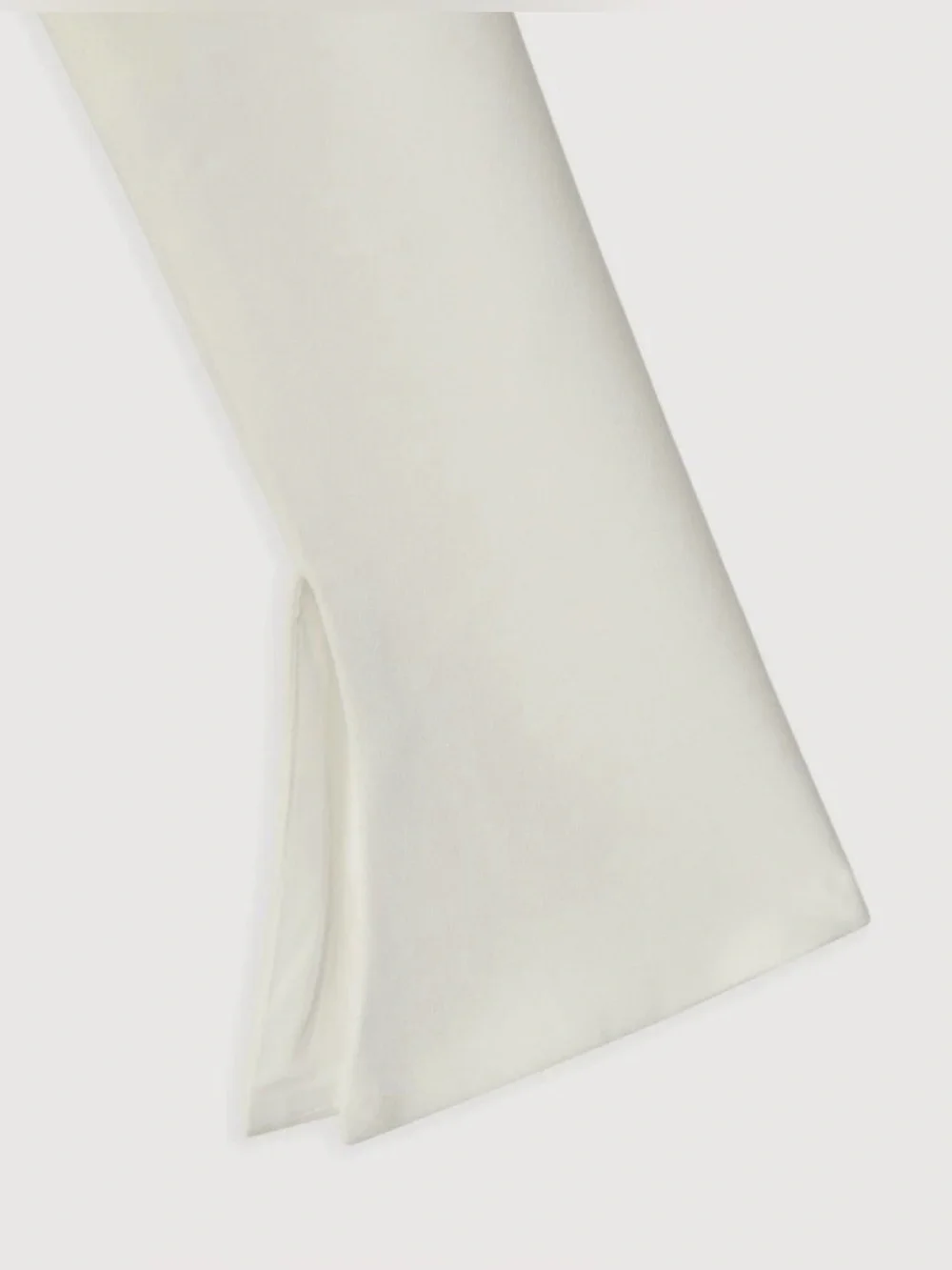 Odd Muse White Long-Sleeve dress